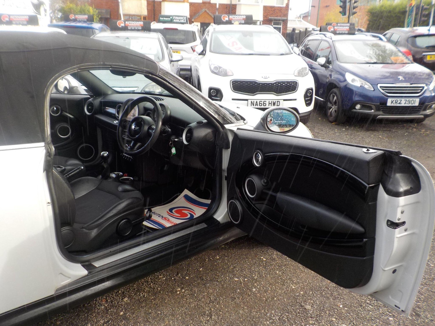 Used MINI Roadster 2012 for sale - 76398315: Photo 18
