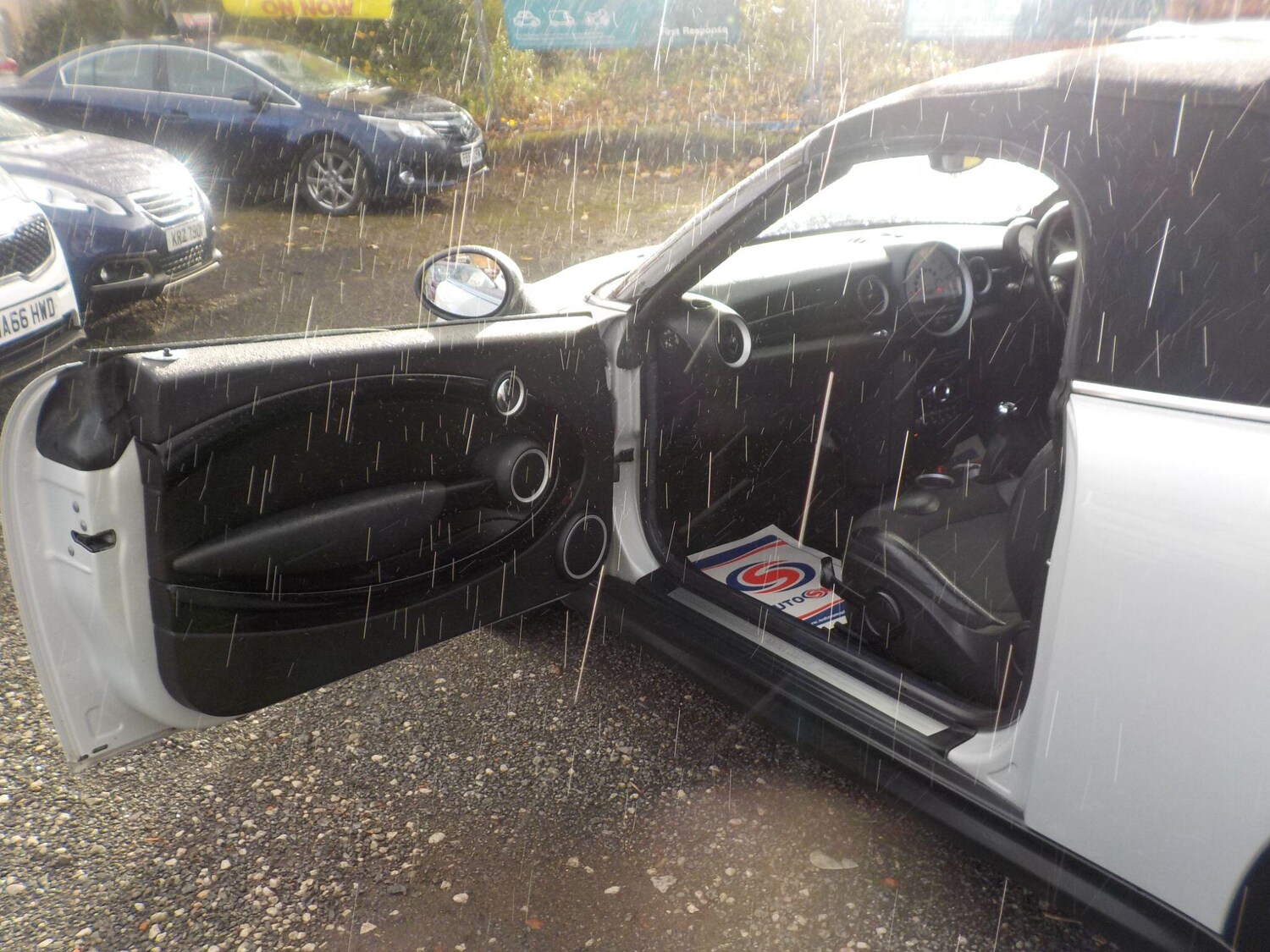 Used MINI Roadster 2012 for sale - 76398315: Photo 23