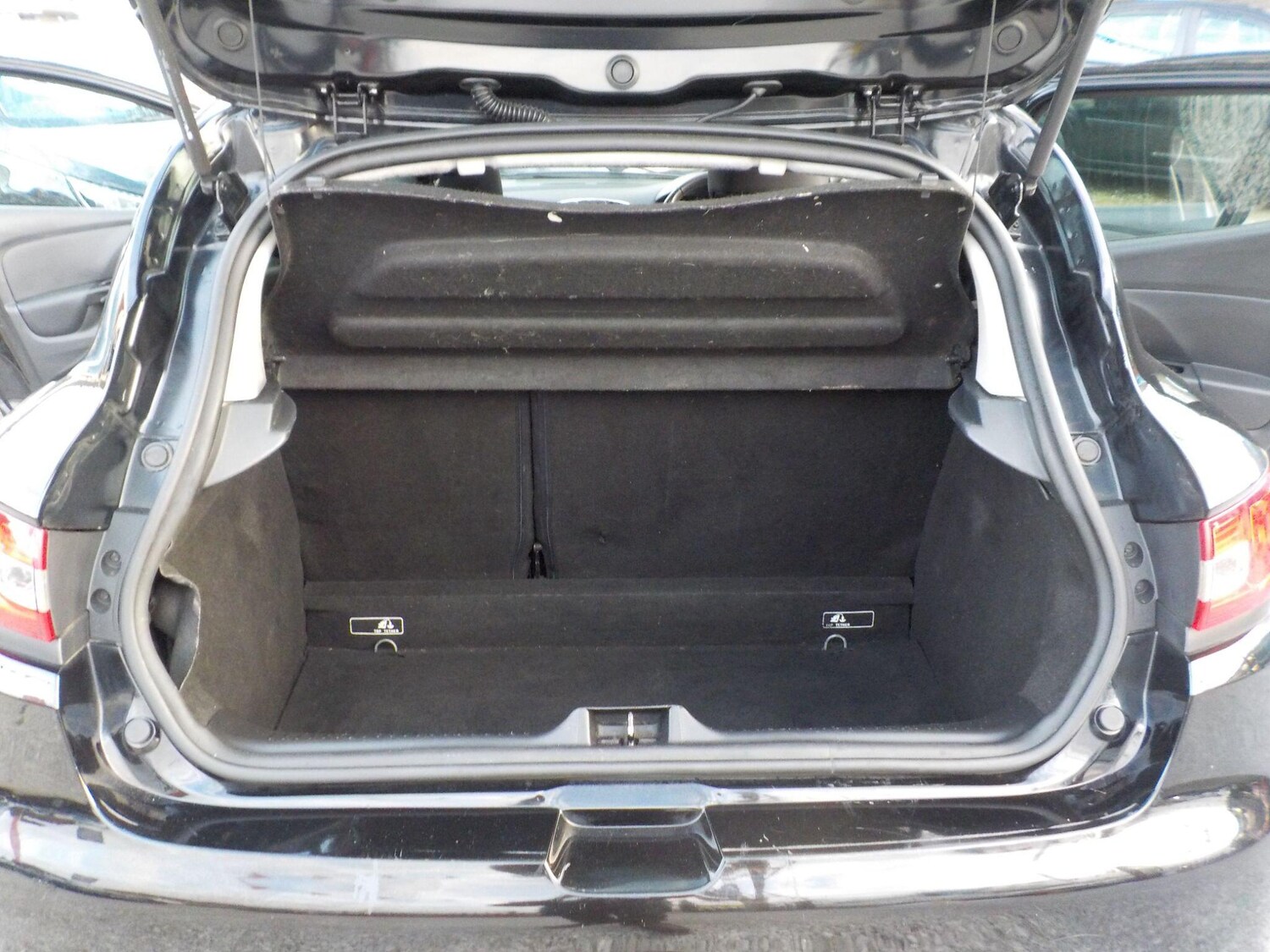 Used Renault Clio for sale - 78086969: Photo 21