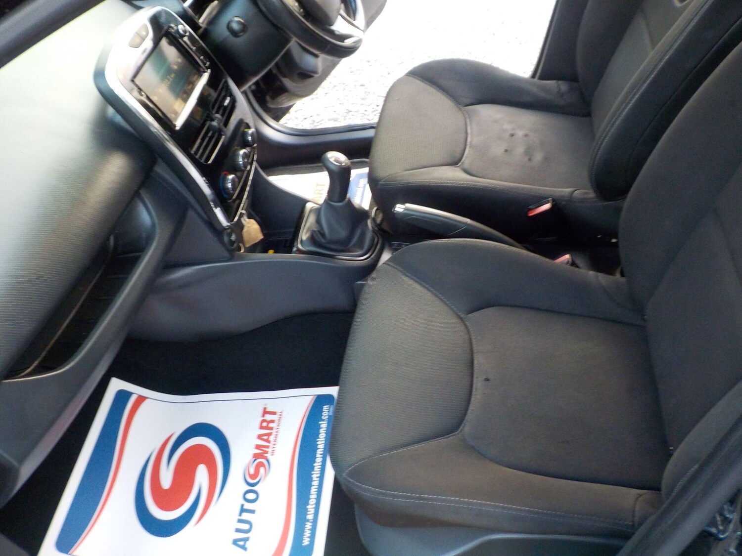 Used Renault Clio for sale - 78086969: Photo 26