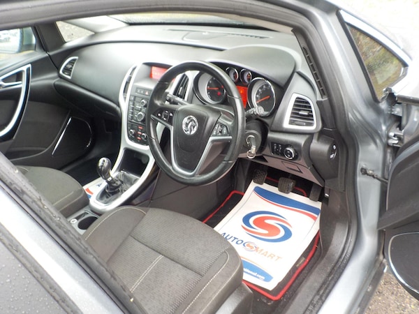 Used Vauxhall Astra 2012 for sale - 76179479: Photo 10