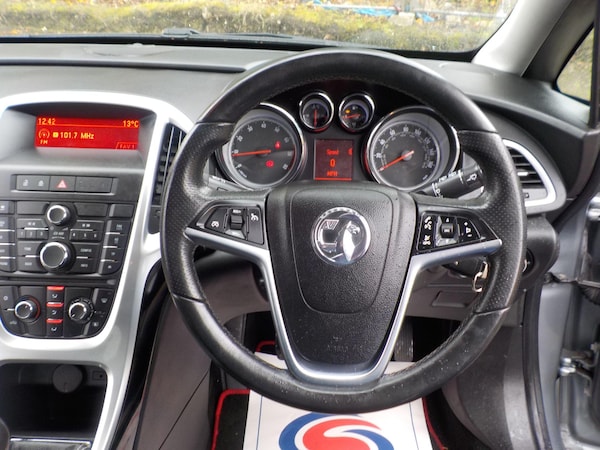 Used Vauxhall Astra 2012 for sale - 76179479: Photo 14