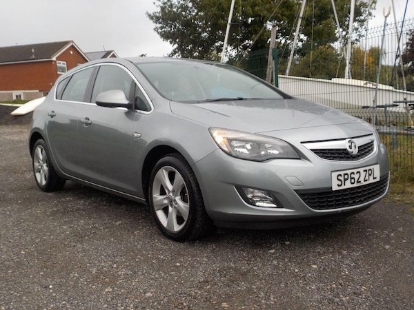 Used Vauxhall Astra 2012 for sale - 76179479: Photo 7