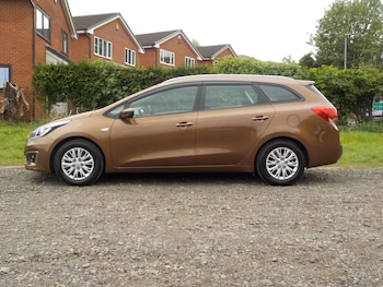Used Kia Ceed 2017 for sale - 78461962: Photo
