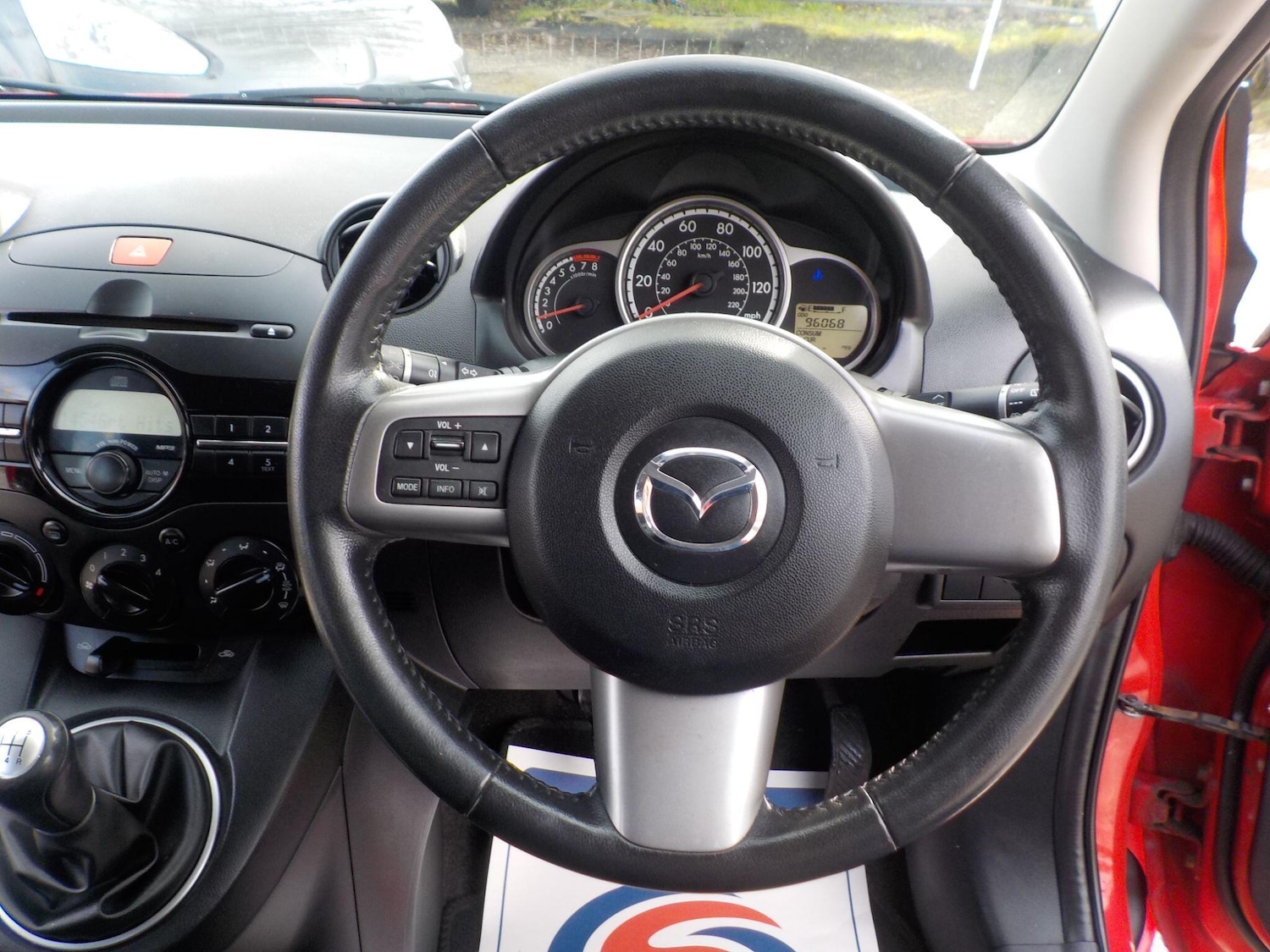 Used Mazda Mazda2 2012 for sale - 78034556: Photo 14