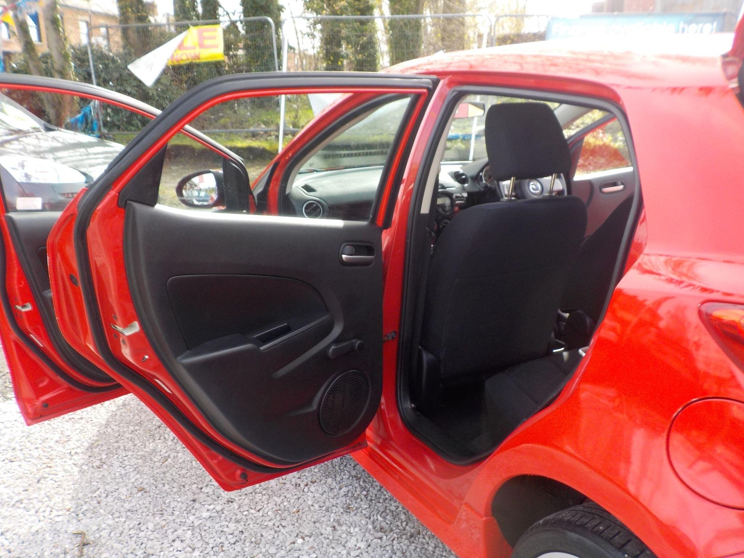 Used Mazda Mazda2 2012 for sale - 78034556: Photo 24