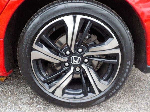 Used Honda Civic 2018 for sale - 76238948: Photo 27