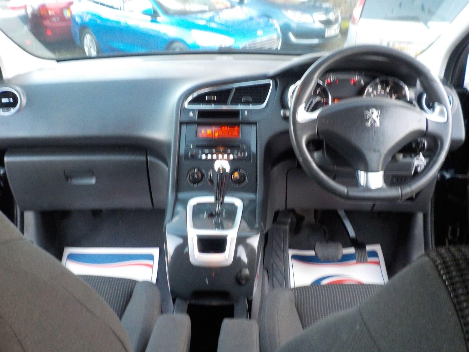 Used Peugeot 5008 2014 for sale - 77738678: Photo 12