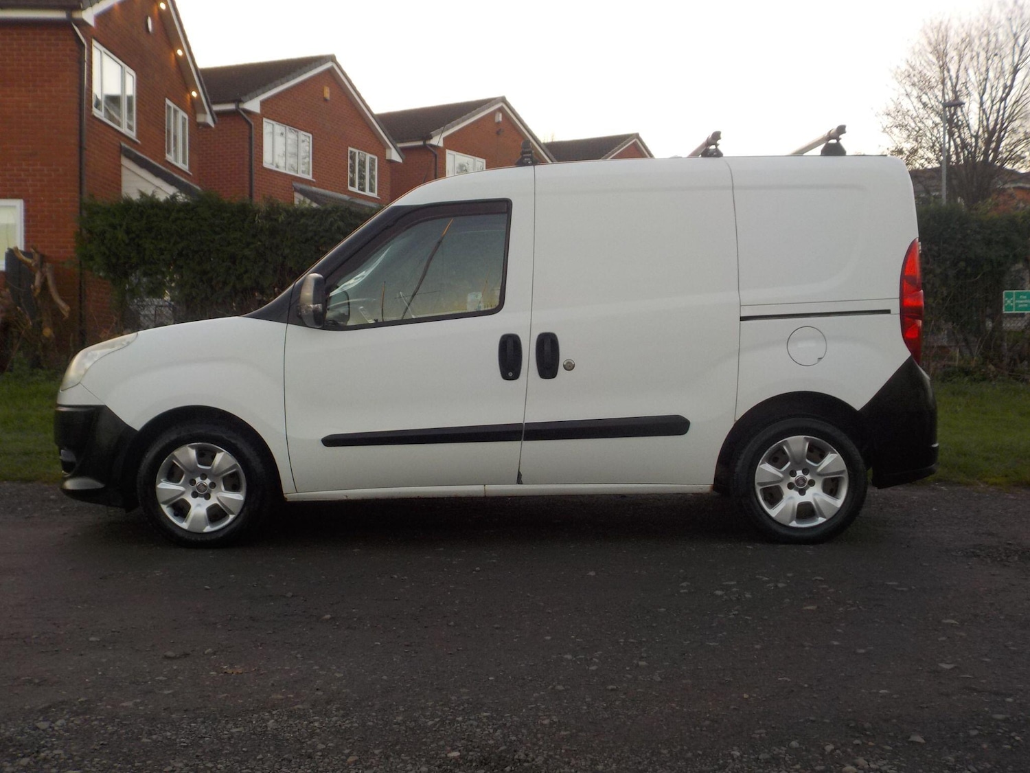 Used Fiat Doblo 2012 for sale - 76701638: Photo 2