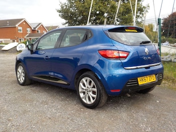 Used Renault Clio 2018 for sale - 76227825: Photo 3