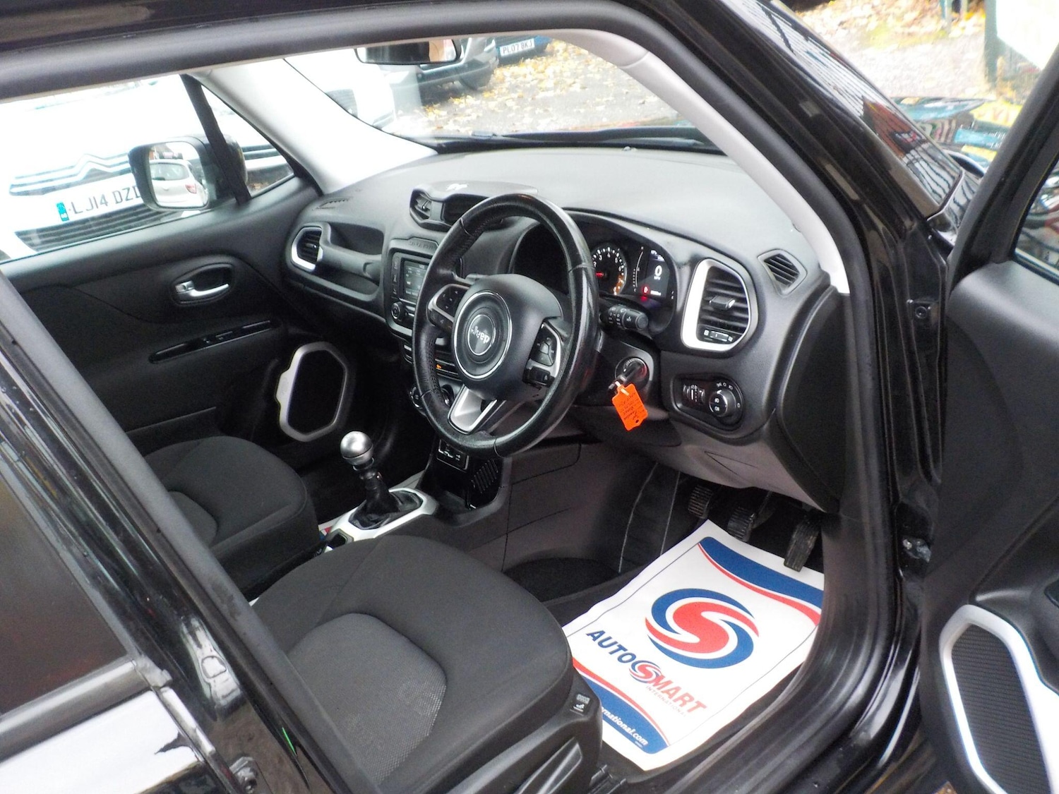 Used Jeep Renegade 2015 for sale - 76498732: Photo 10