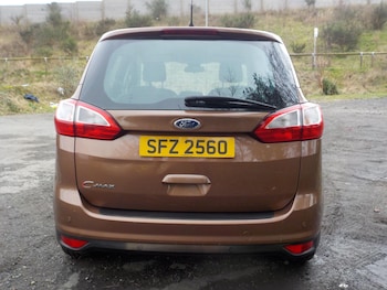 Used Ford Grand C-Max 2014 for sale - 77510505: Photo