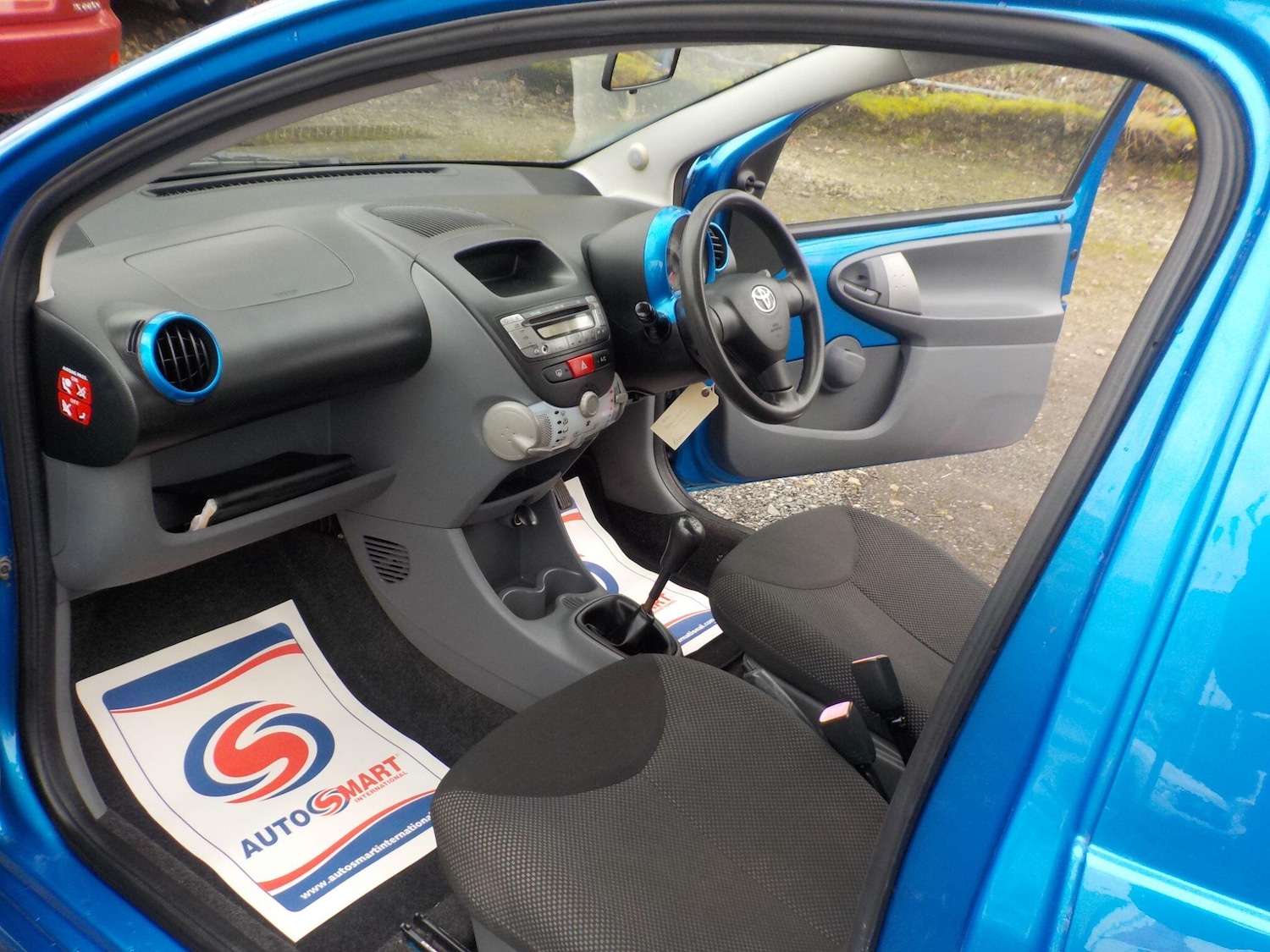 Used Toyota AYGO 2010 for sale - 77411019: Photo 11