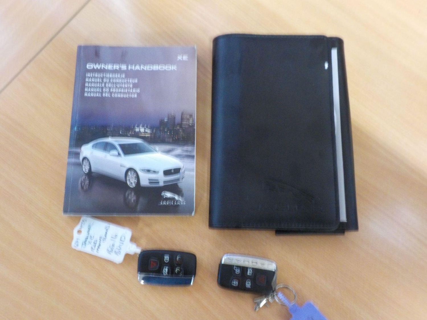 Used Jaguar XE 2016 for sale - 76398948: Photo 31