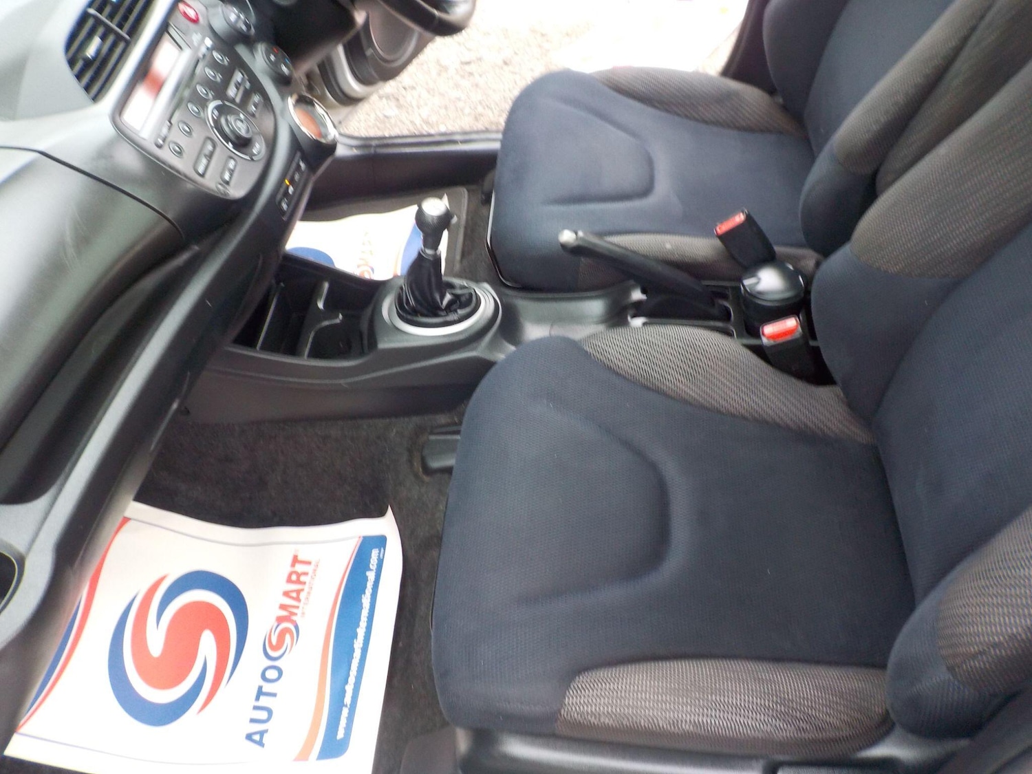 Used Honda Jazz 2014 for sale - 76990951: Photo 28