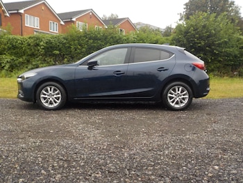 Used Mazda Mazda3 2017 for sale - 79374129: Photo
