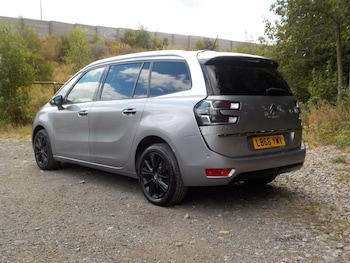Used Citroen Grand C4 Picasso 2017 for sale - 79452869: Photo