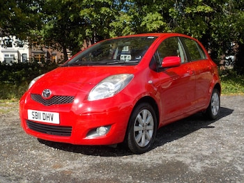 Used Toyota Yaris 2011 for sale - 75949312: Photo