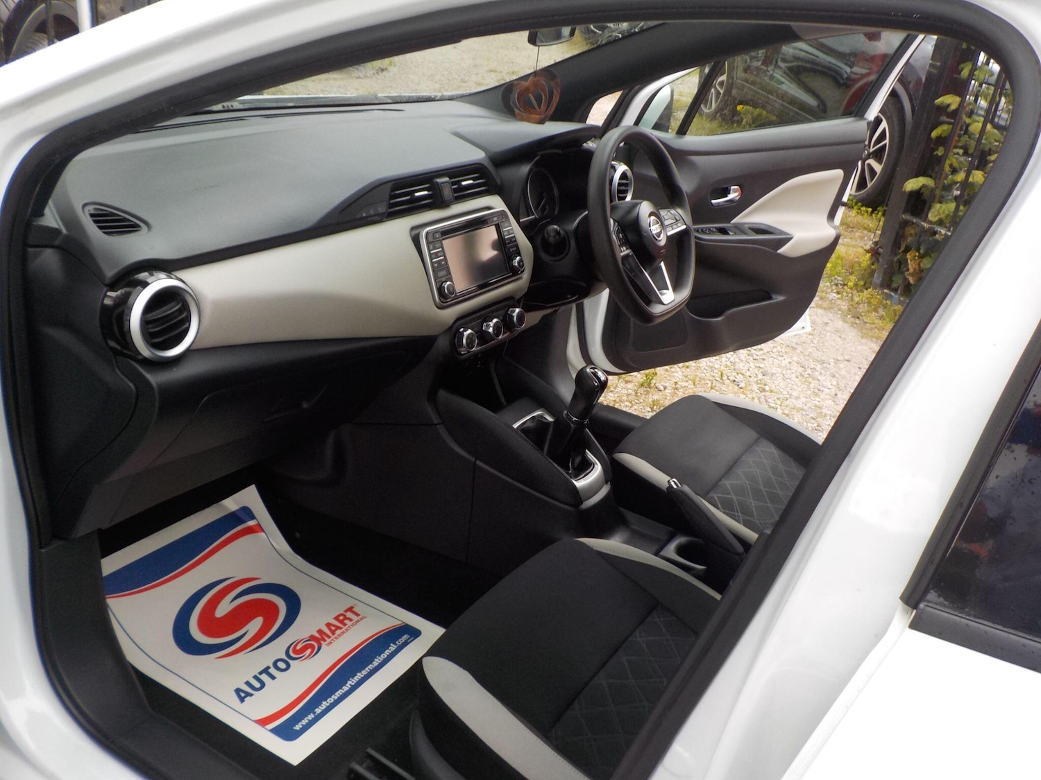 Used Nissan Micra 2017 for sale - 77029849: Photo 11