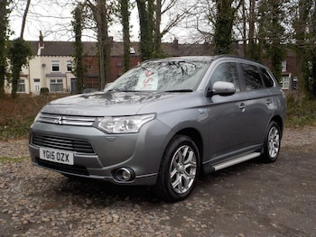 Mitsubishi Outlander feature image