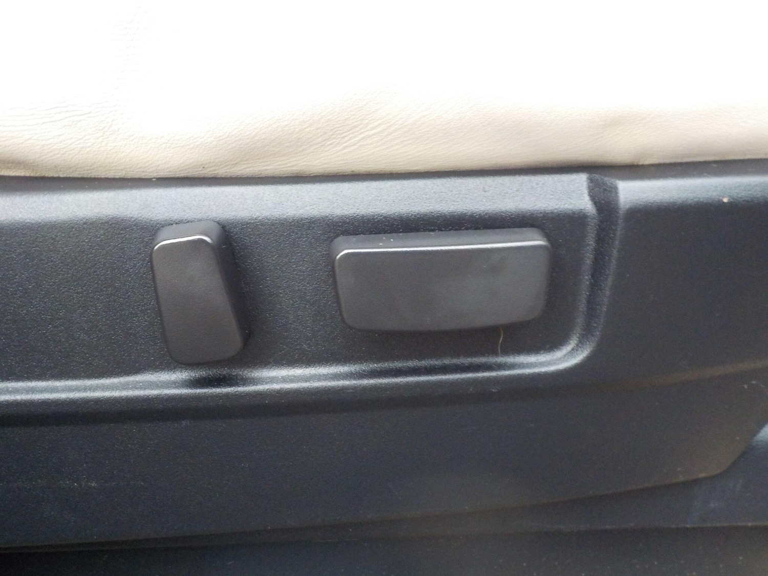 Used Mitsubishi Outlander 2015 for sale - 77456457: Photo 20