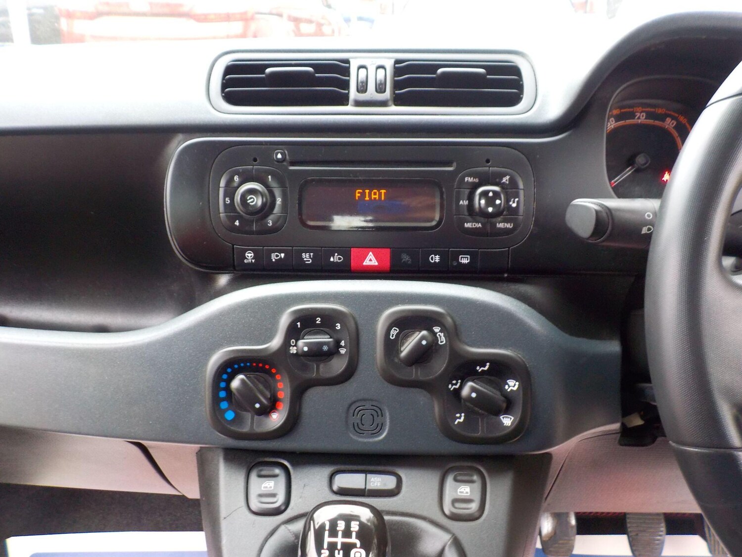 Used Fiat Panda 2017 for sale - 76094656: Photo 13