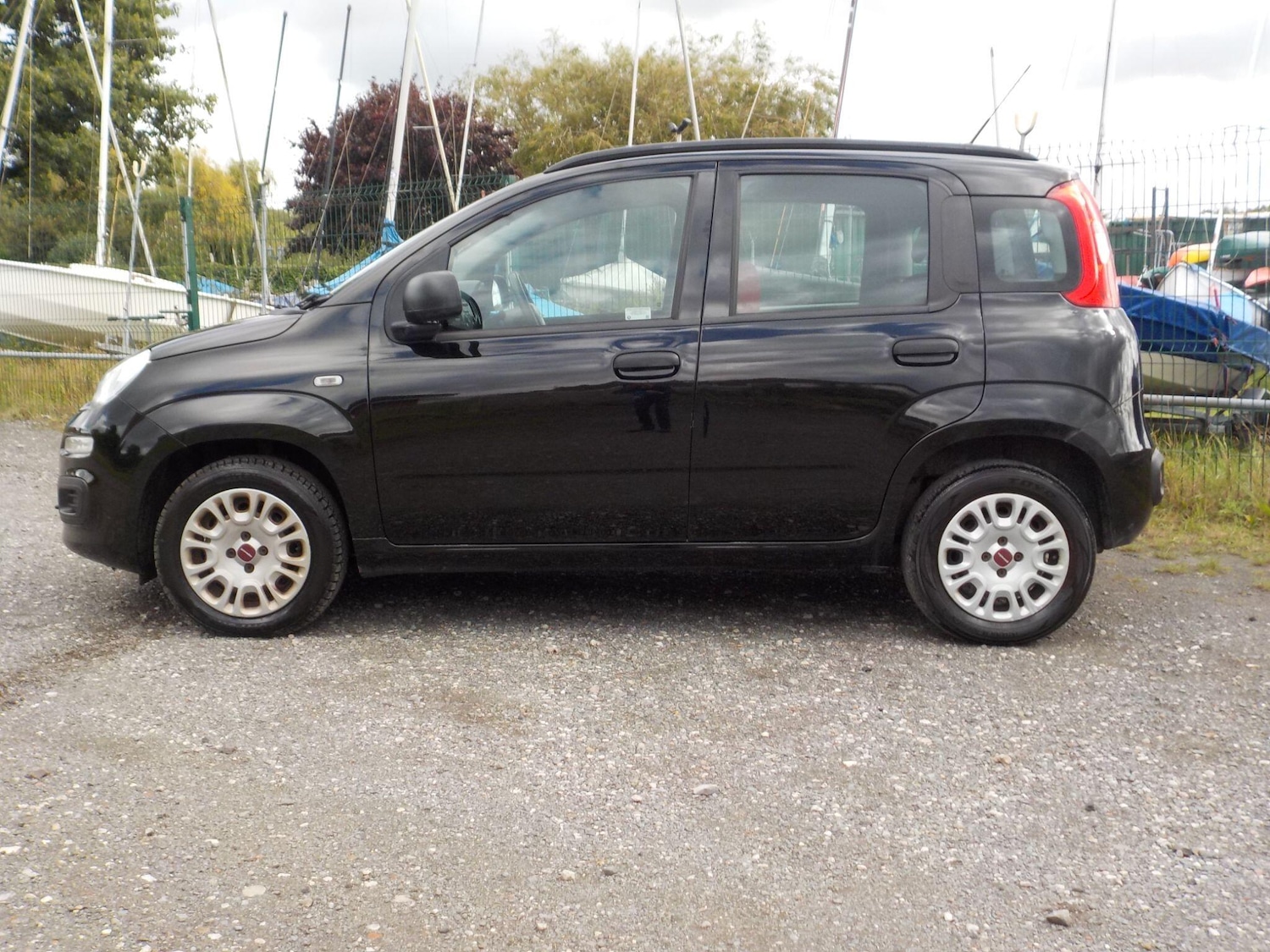 Used Fiat Panda 2017 for sale - 76094656: Photo 2