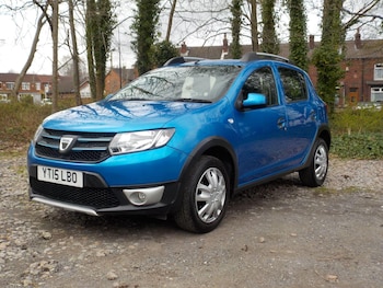 Used Dacia Sandero Stepway 2015 for sale - 78087147: Photo