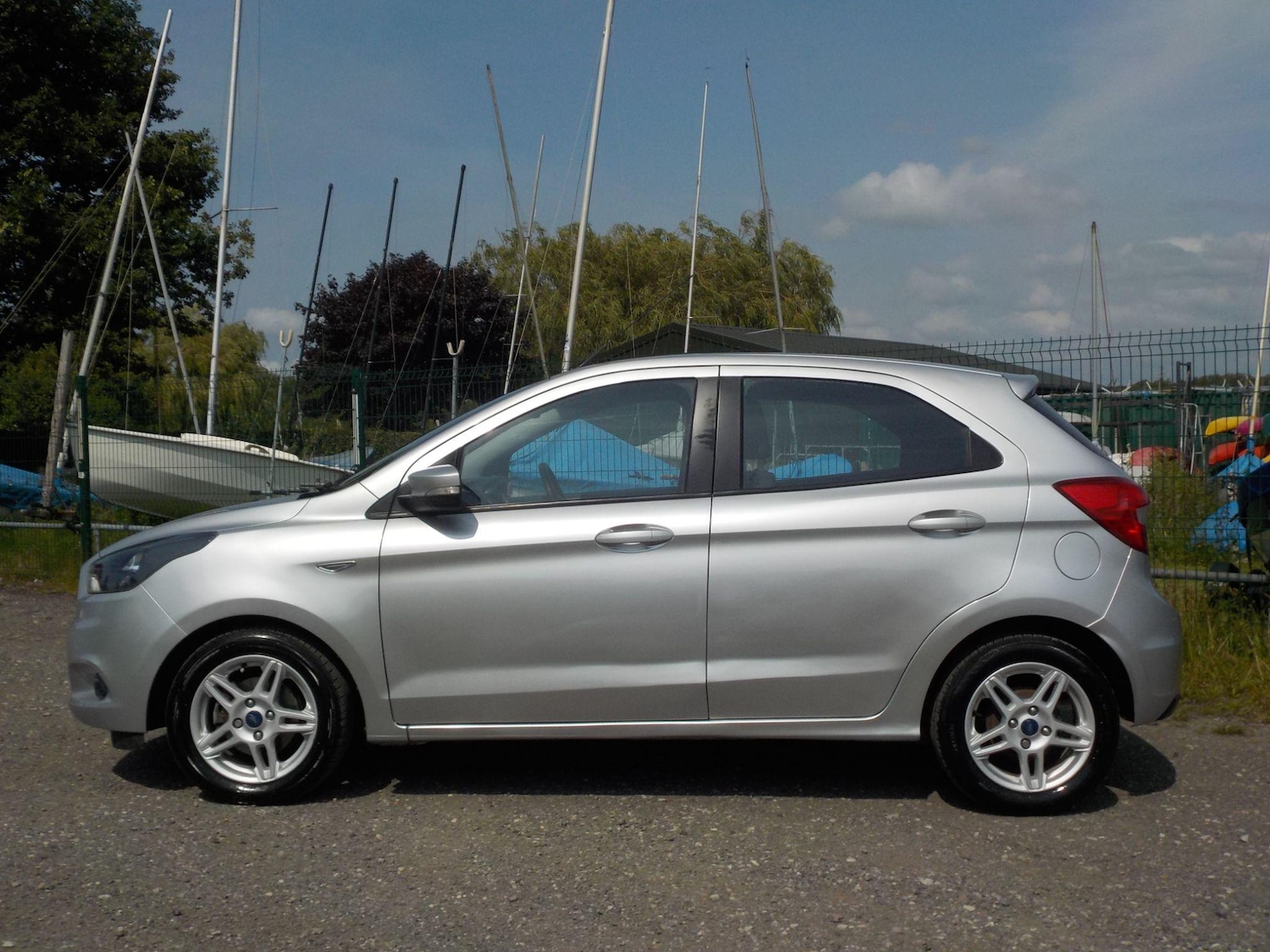 Used Ford Ka+ 2017 for sale - 76199797: Photo 2
