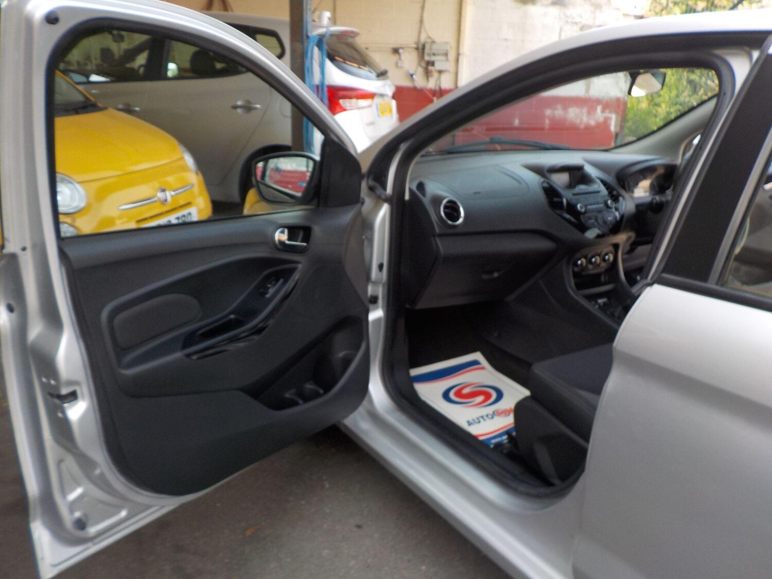 Used Ford Ka+ 2017 for sale - 76199797: Photo 27