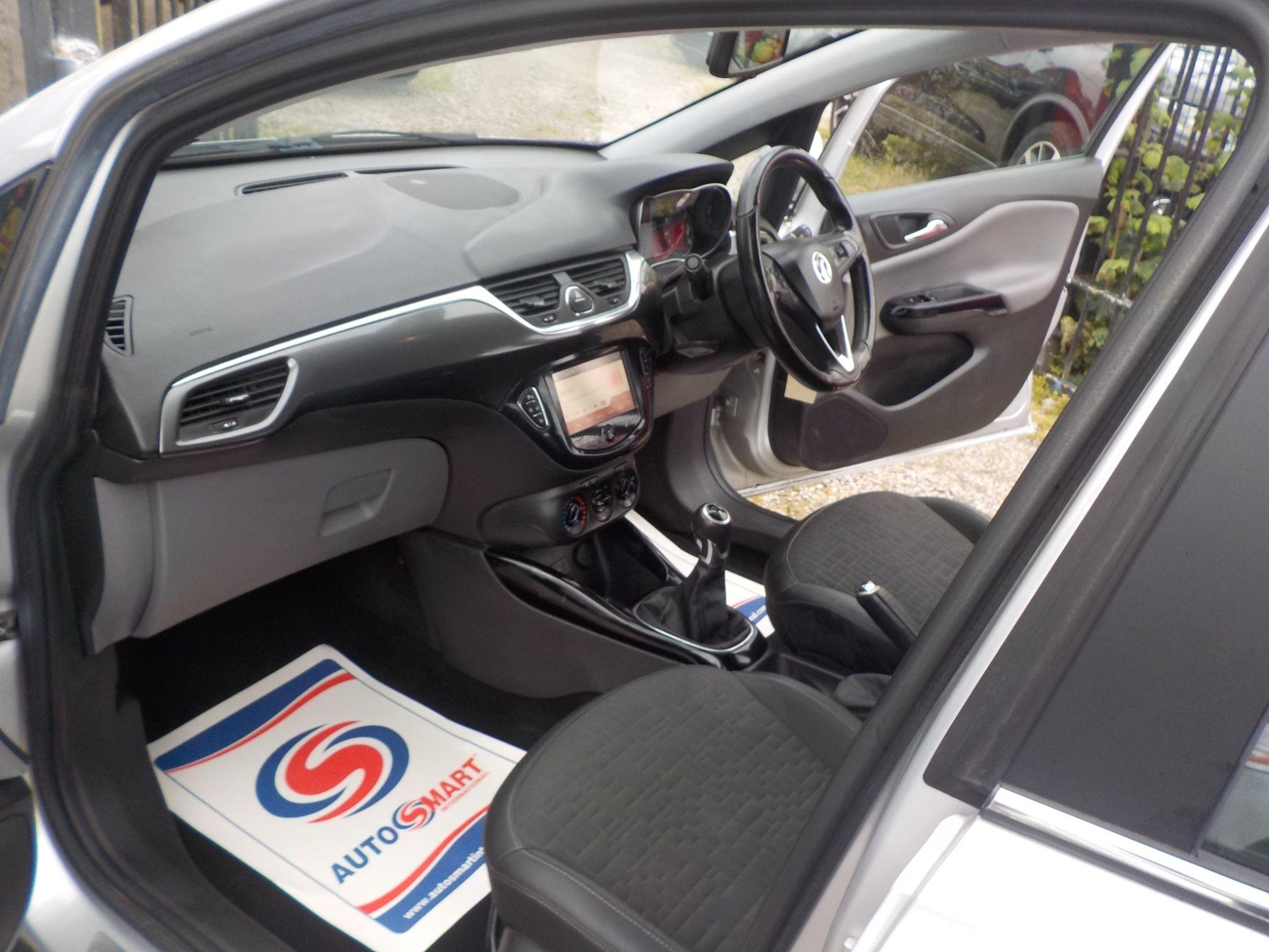 Used Vauxhall Corsa for sale - 76995083: Photo 11