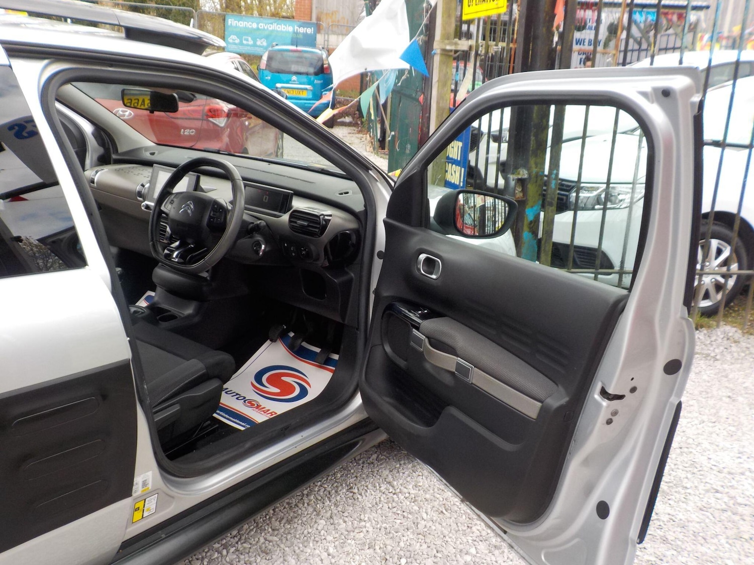 Used Citroen C4 Cactus 2015 for sale - 78086343: Photo 19