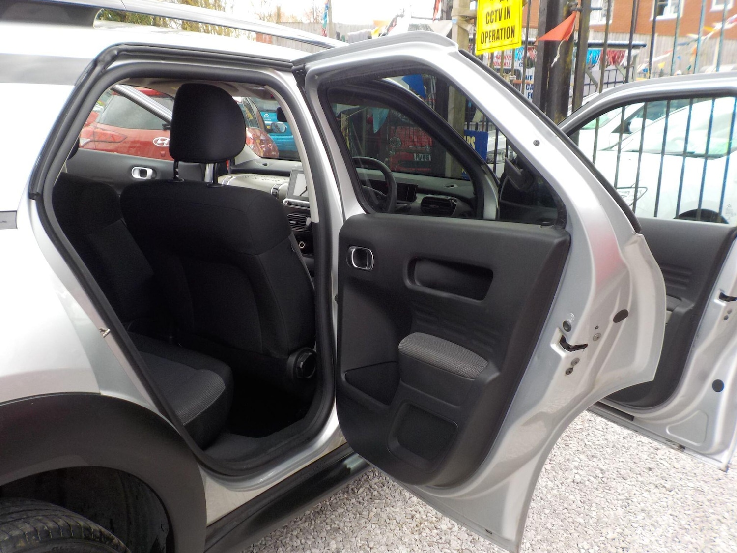 Used Citroen C4 Cactus 2015 for sale - 78086343: Photo 22