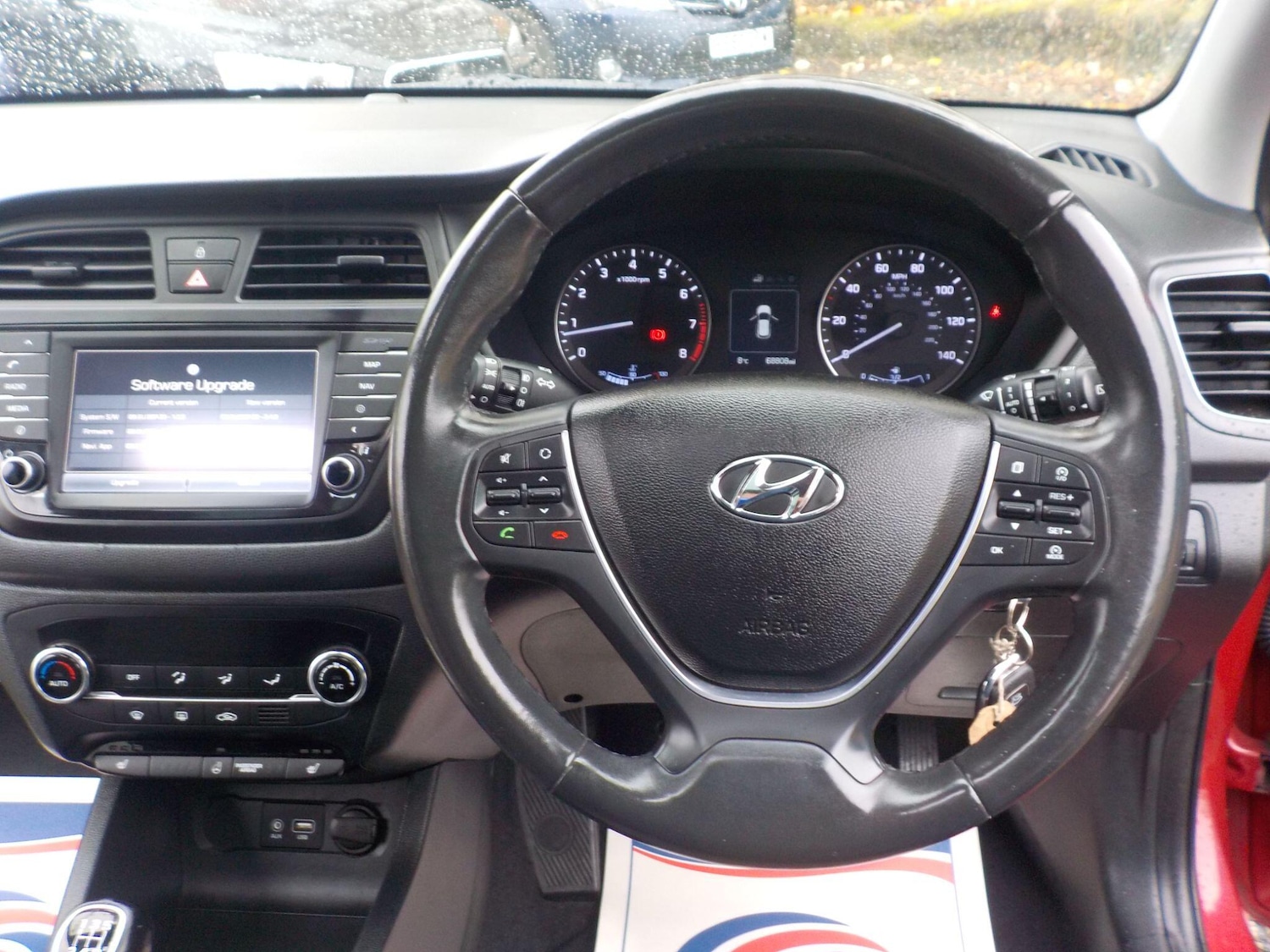 Used Hyundai i20 2017 for sale - 76381127: Photo 14