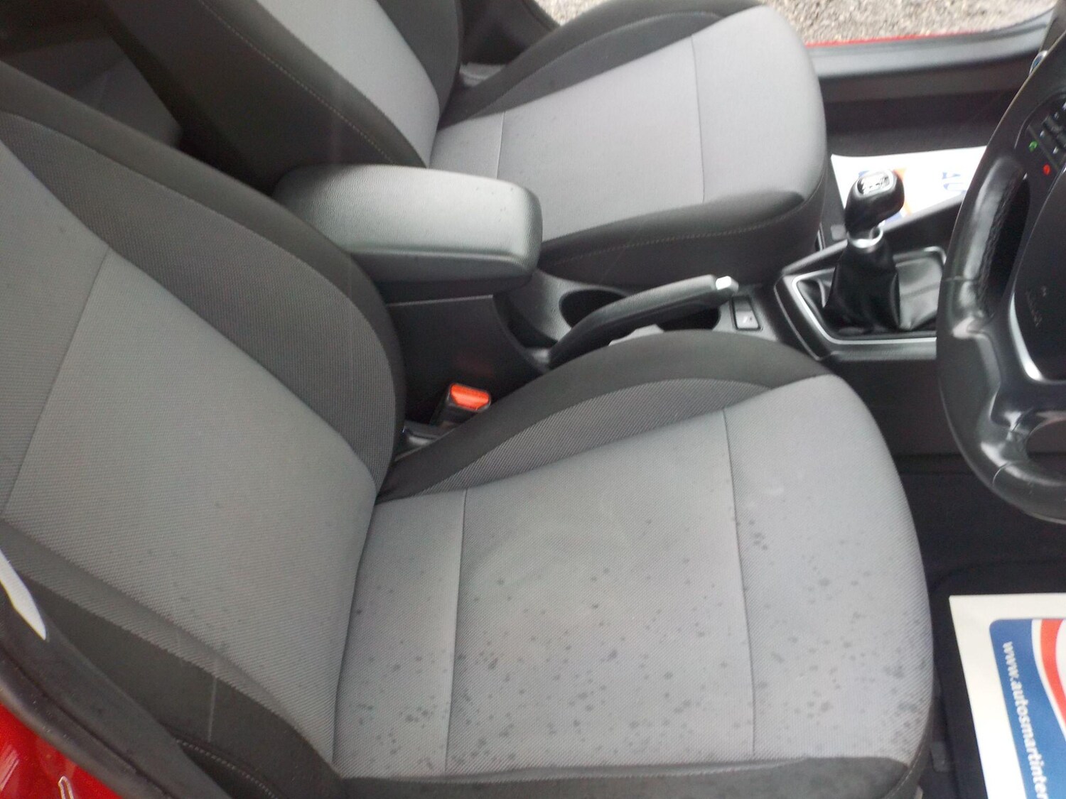 Used Hyundai i20 2017 for sale - 76381127: Photo 18