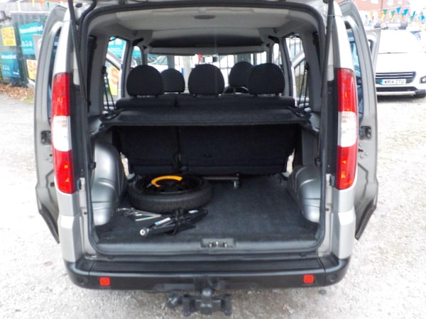 Used Fiat Doblo 2006 for sale - 76259585: Photo 19