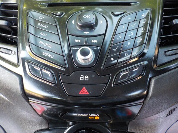 Used Ford Fiesta 2013 for sale - 74668182: Photo 18