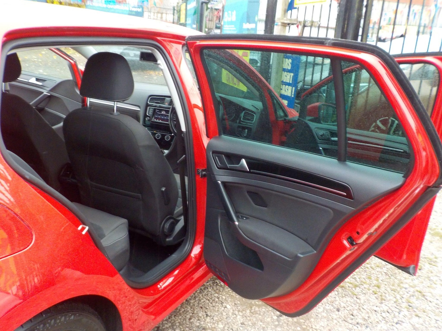 Used Volkswagen Golf 2014 for sale - 76380648: Photo 25