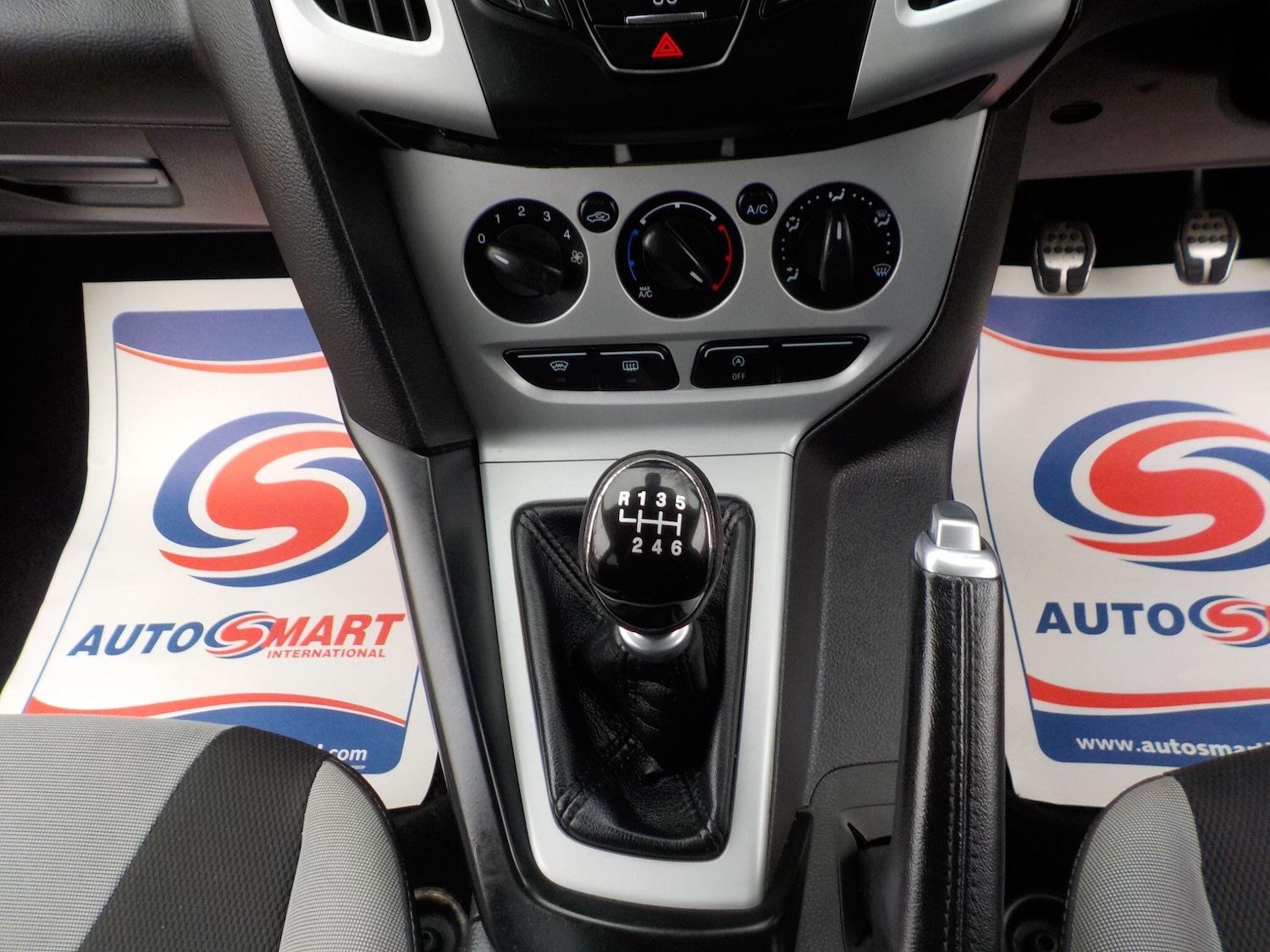 Used Ford Focus 2013 for sale - 77331072: Photo 15