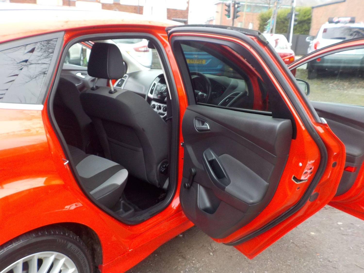 Used Ford Focus 2013 for sale - 77331072: Photo 22