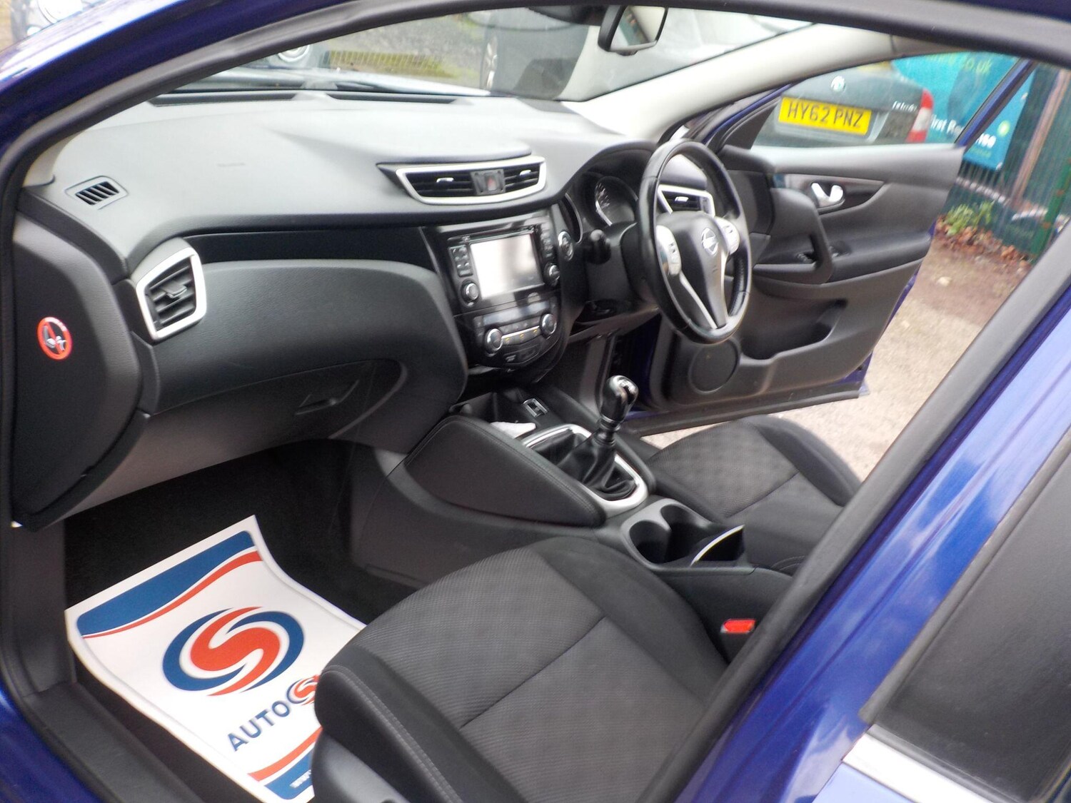 Used Nissan Qashqai 2015 for sale - 77523520: Photo 11