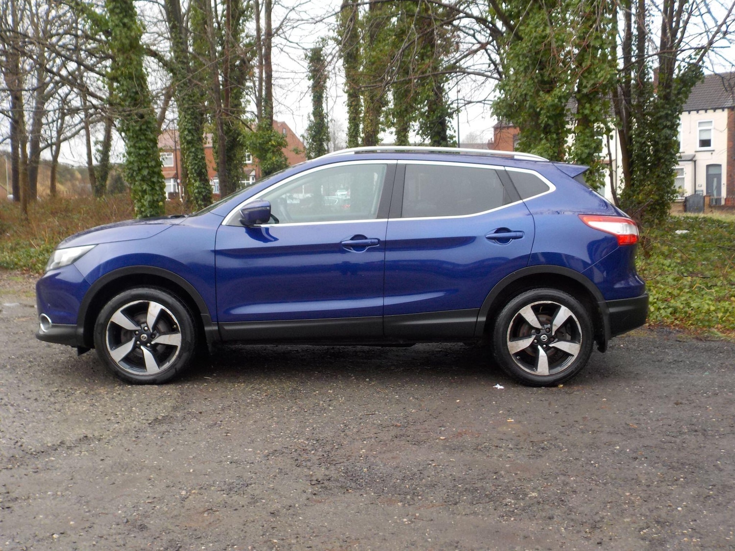 Used Nissan Qashqai 2015 for sale - 77523520: Photo 2