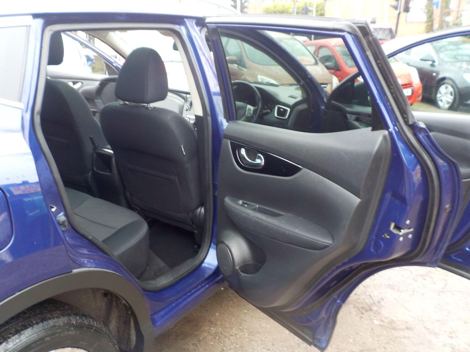 Used Nissan Qashqai 2015 for sale - 77523520: Photo 21