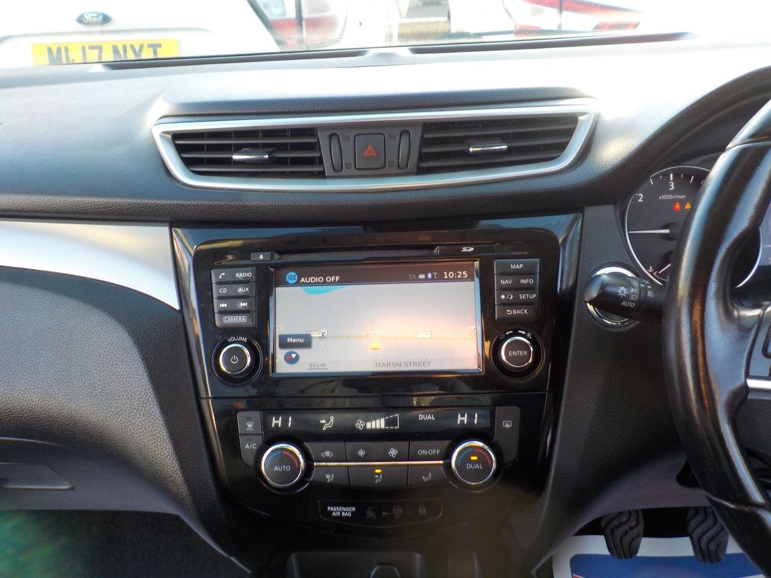 Used Nissan Qashqai 2017 for sale - 77352011: Photo 13