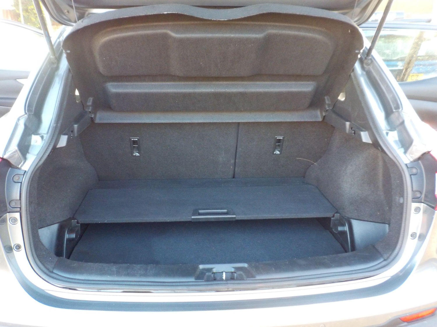 Used Nissan Qashqai 2017 for sale - 77352011: Photo 22