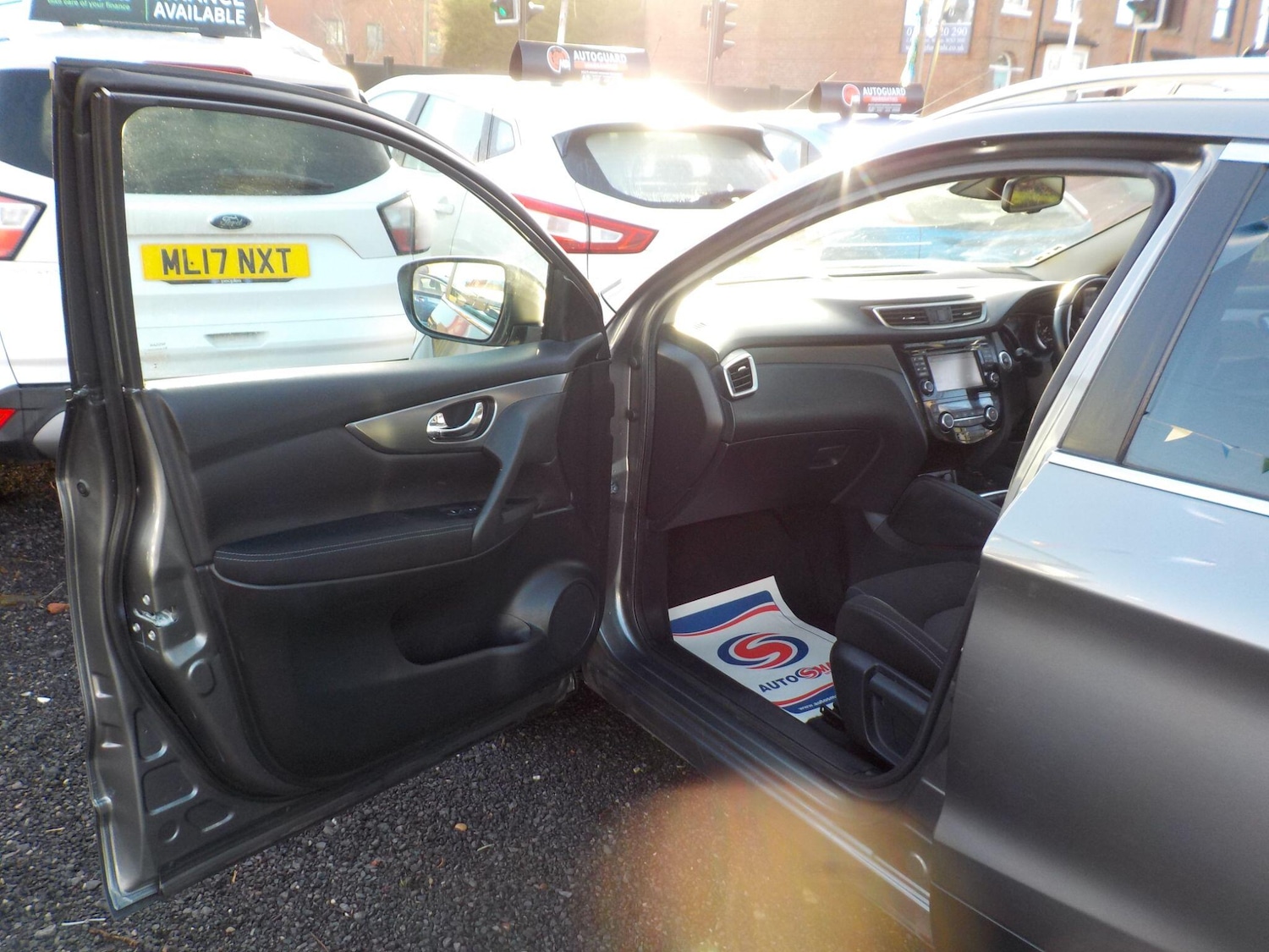 Used Nissan Qashqai 2017 for sale - 77352011: Photo 26