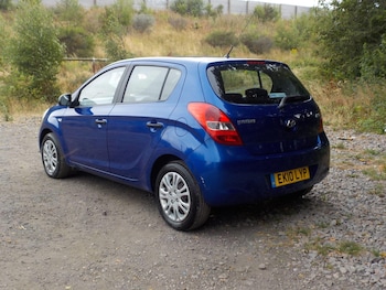 Used Hyundai i20 2010 for sale - 79328885: Photo