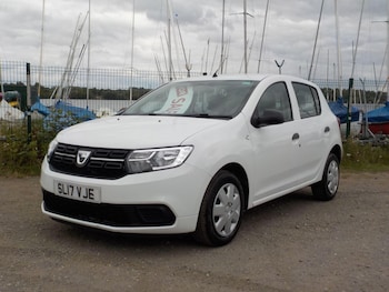 Used Dacia Sandero 2017 for sale - 75677470: Photo