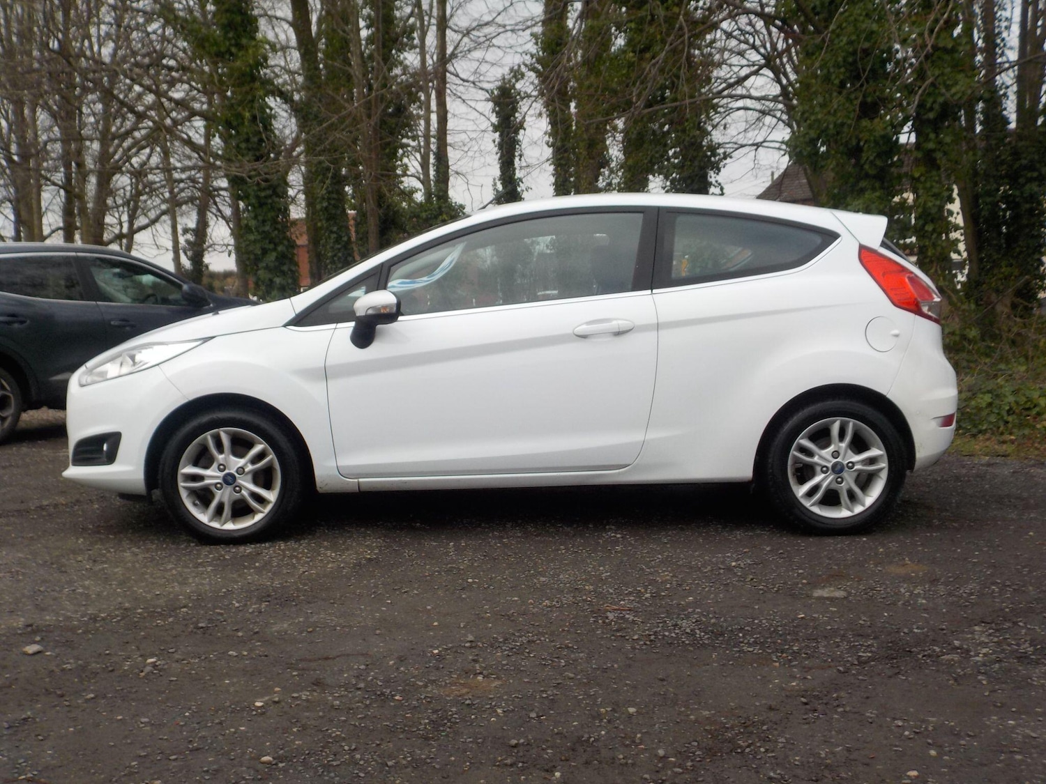 Used Ford Fiesta 2014 for sale - 77411579: Photo 2