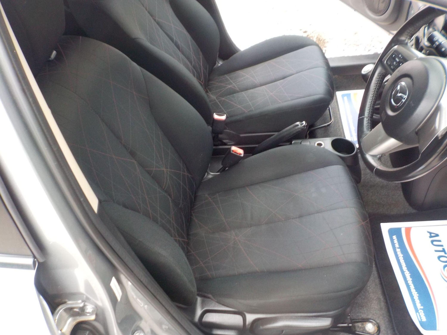 Used Mazda Mazda2 2013 for sale - 78007842: Photo 17